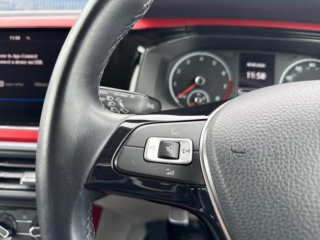Volkswagen Polo Photo 16