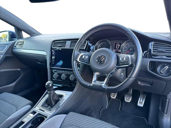 VOLKSWAGEN Golf Photo 6