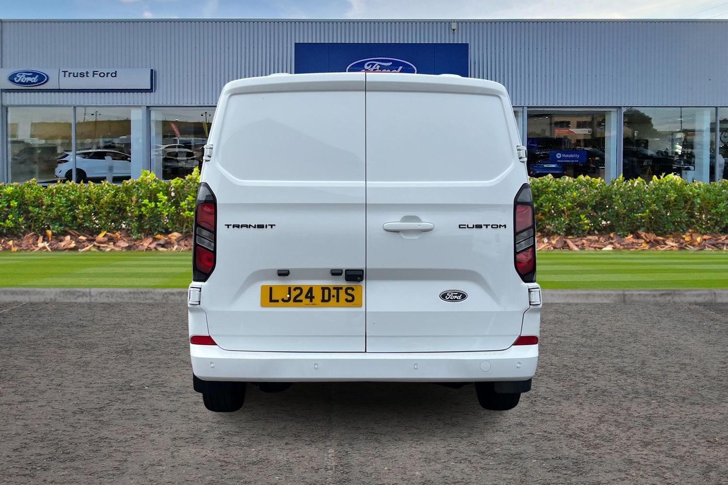 Ford TRANSIT CUSTOM Photo 12