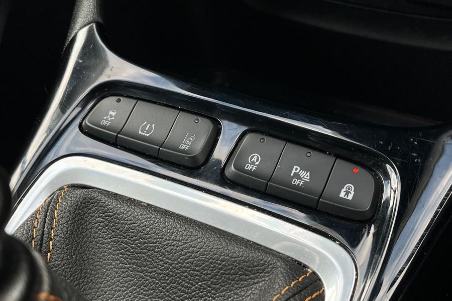 Vauxhall Crossland X Photo autoimg-a00300a16422364fe05d12d62d1bd526575bae6b.jpg