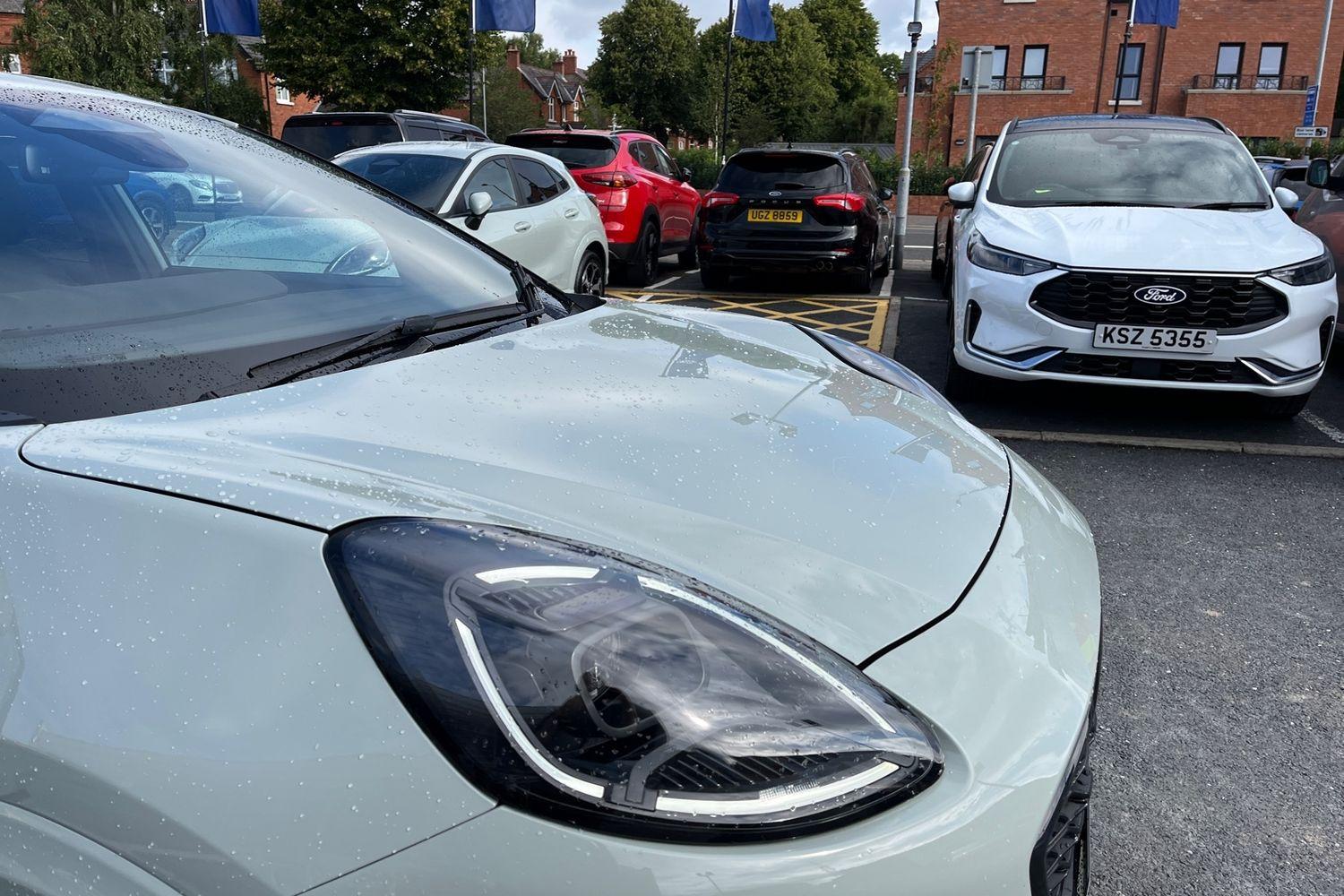 Ford PUMA Photo 22