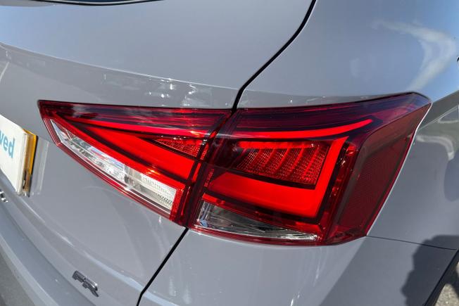 SEAT Arona Photo 18