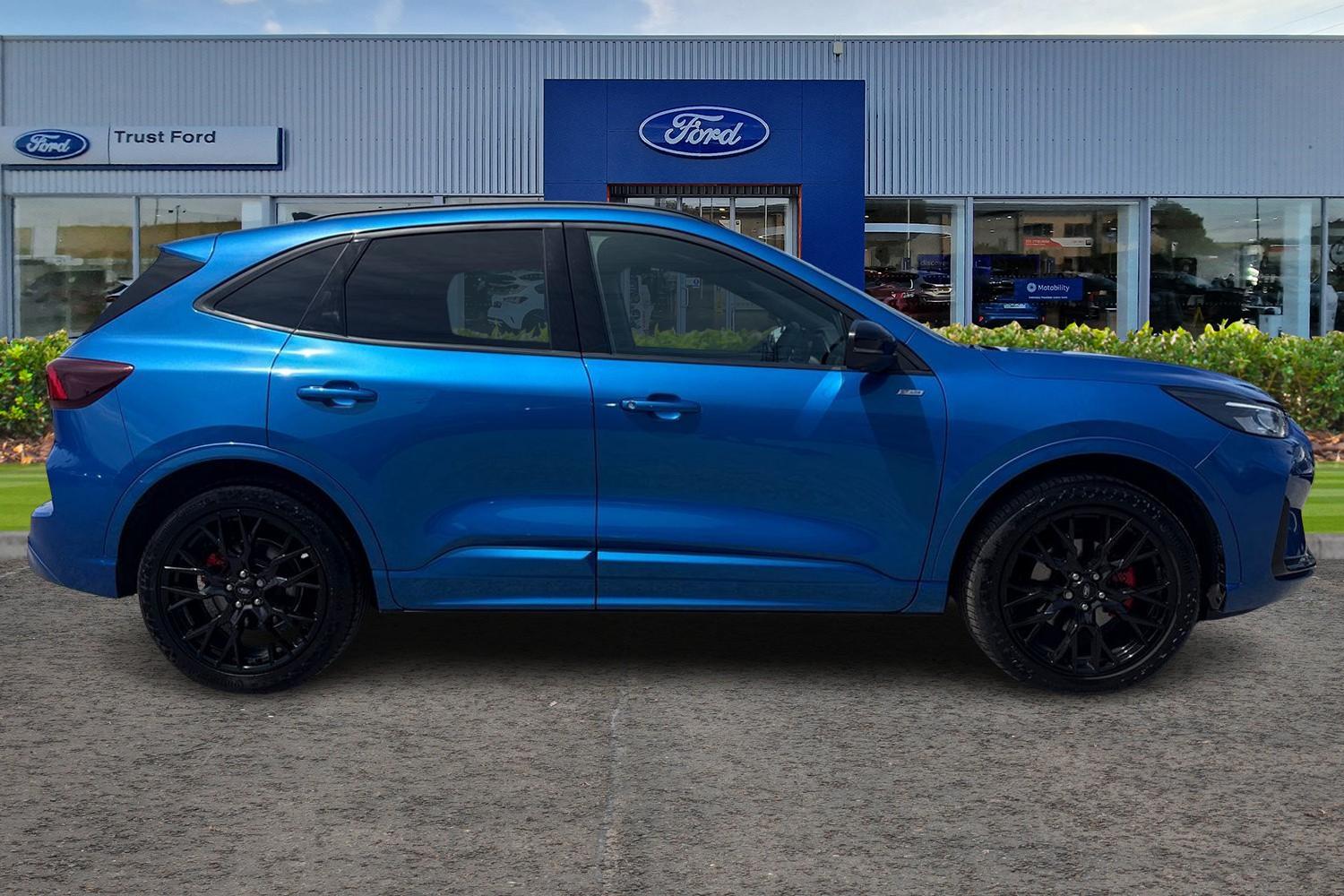 Ford KUGA Photo 2
