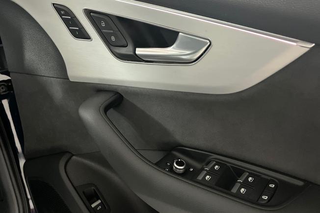 Audi Q7 Photo 25