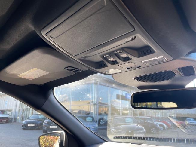 FORD Kuga Photo 27
