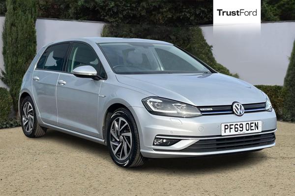 Used Volkswagen GOLF PF69OEN