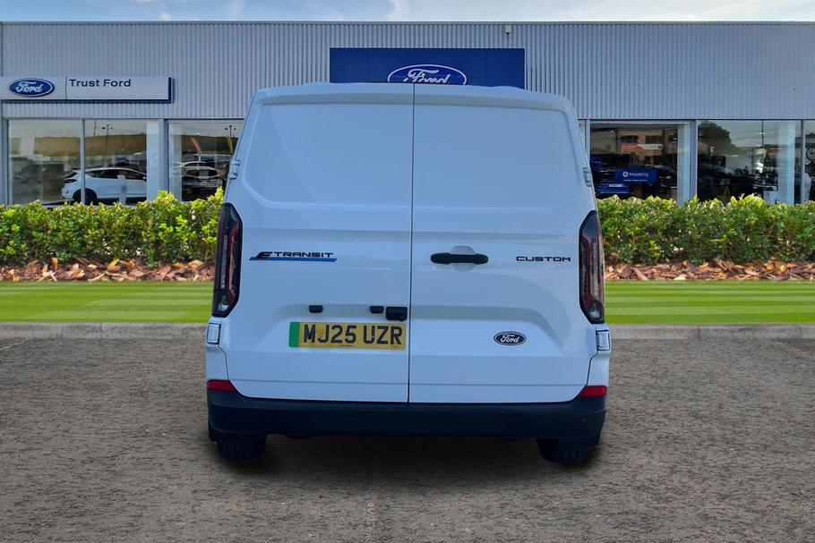 Used Ford E-Transit Custom MJ25UZR 13