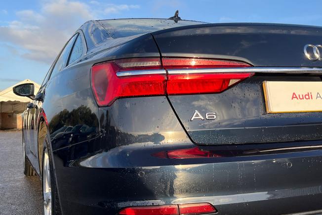 AUDI A6 Saloon Photo 58