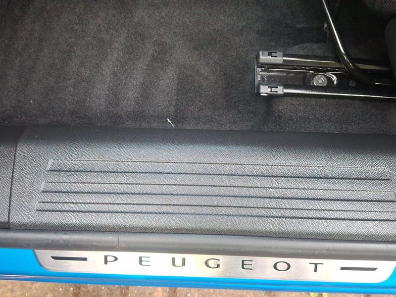 Used Peugeot 2008 KV23YKF 48