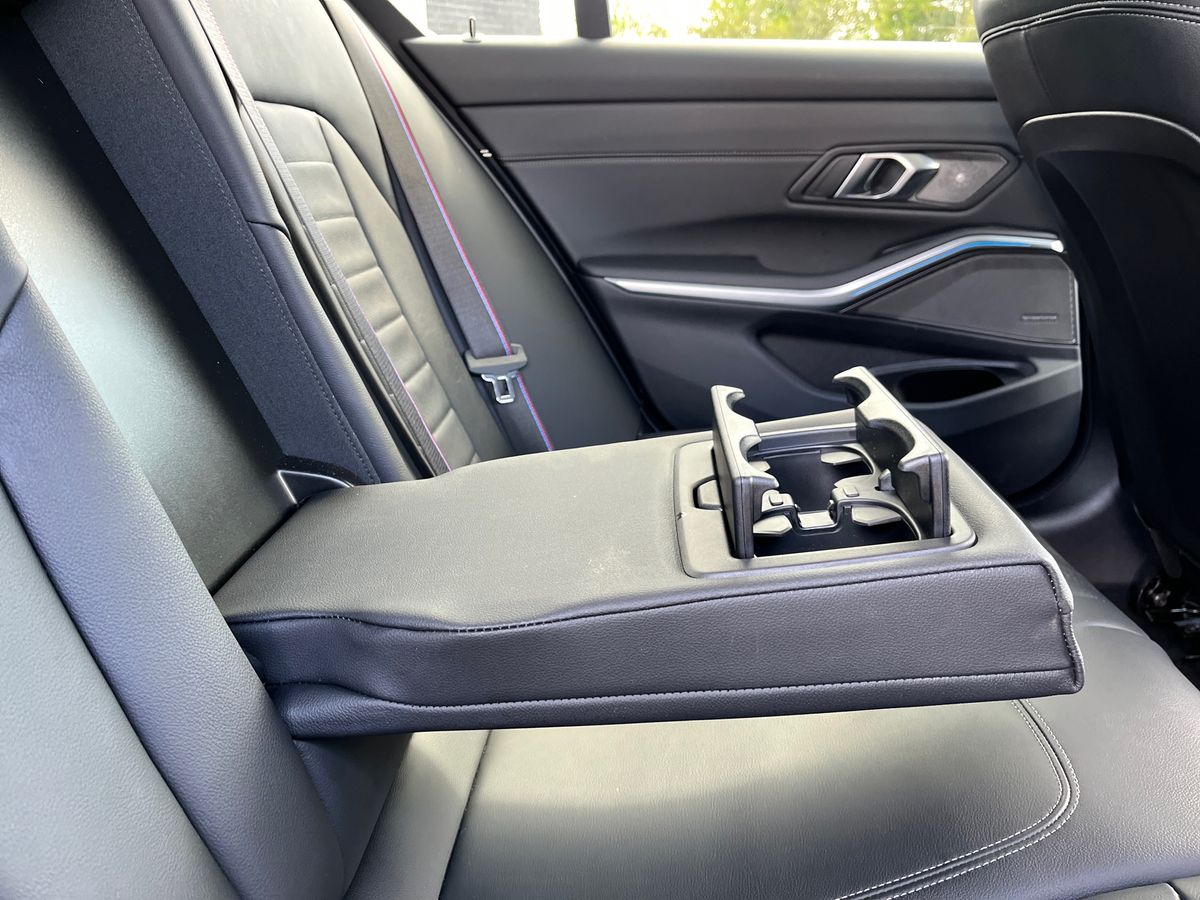 BMW 3 Series Photo 34