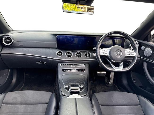 MERCEDES-BENZ E Class Photo 10