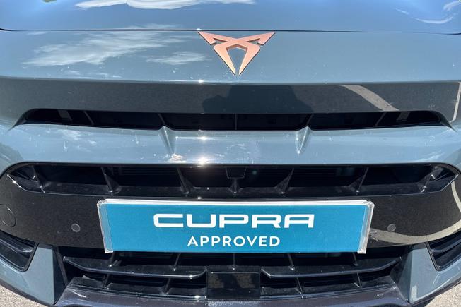 CUPRA Formentor Photo 35