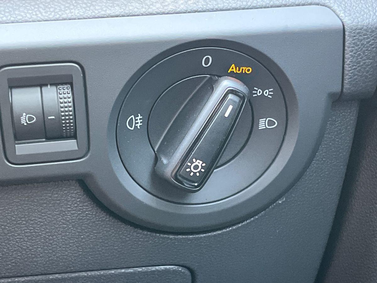 Volkswagen T-cross Photo autoimg-a0281b1c2b12e1eb5fe168b2a6e6db7a7f91555d.jpg