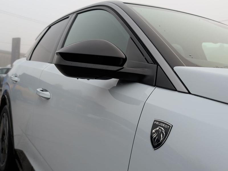 Used Peugeot E-3008 NV24VOB 45