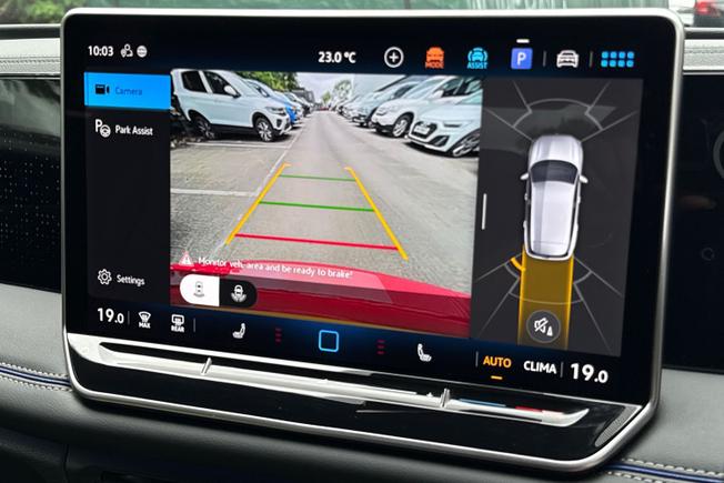 VOLKSWAGEN Tiguan Photo 26
