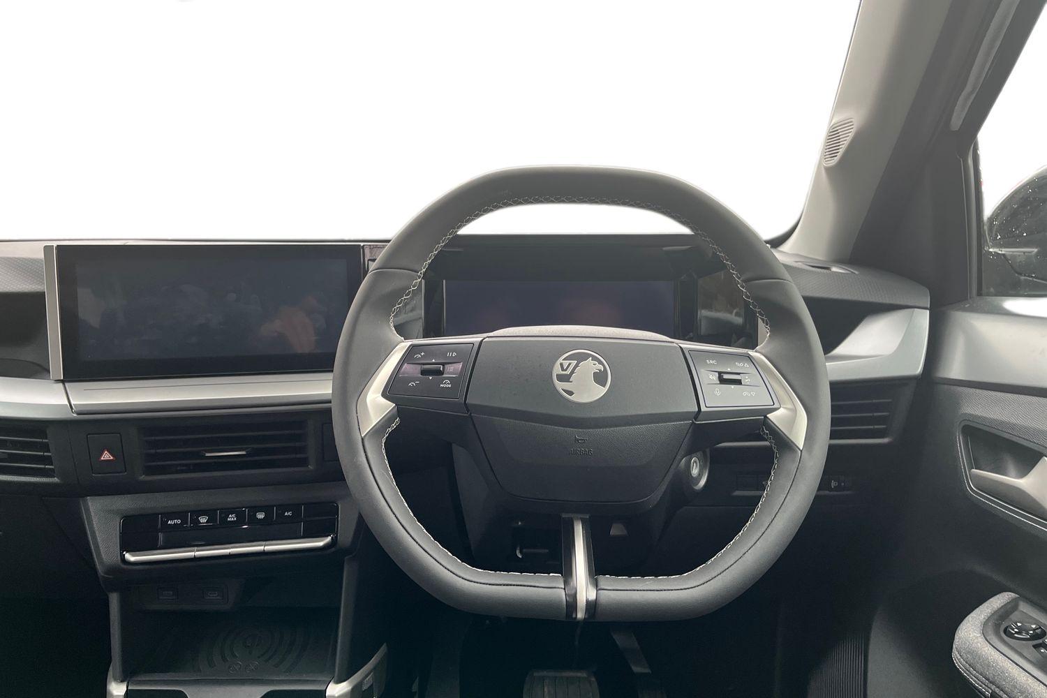 Vauxhall FRONTERA Photo 10