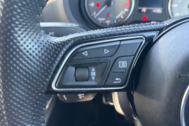 AUDI S3 Photo 16