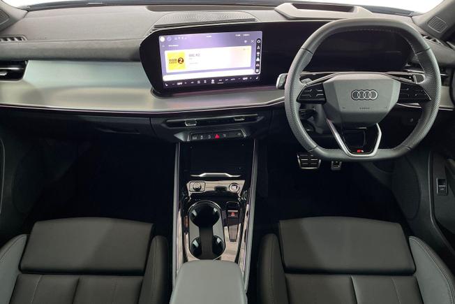 Audi Q3 Photo 10