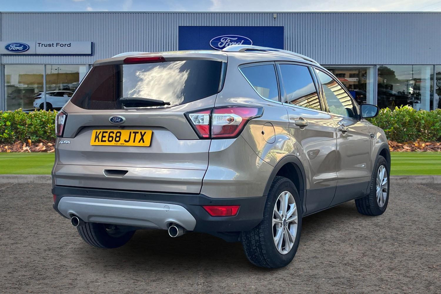 Ford KUGA Photo 3