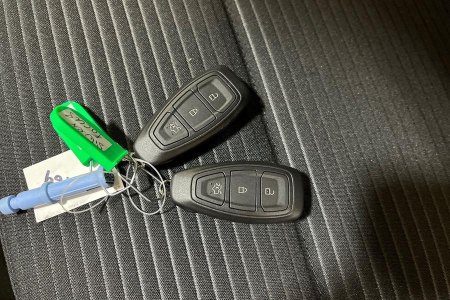 Ford FOCUS Photo autoimg-a03c77859f4f879fa22c181fc4e7ee58cce28e09.jpg