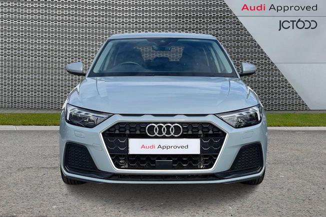 AUDI A1 Photo 8