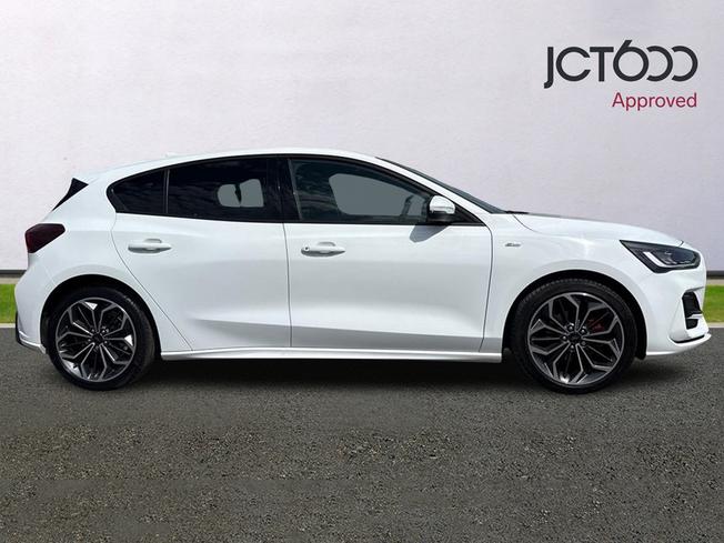 FORD Focus Photo 4