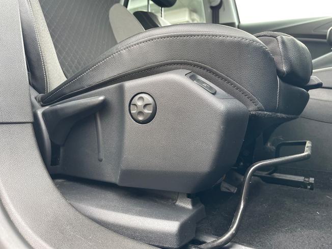 VAUXHALL Grandland X Photo 30
