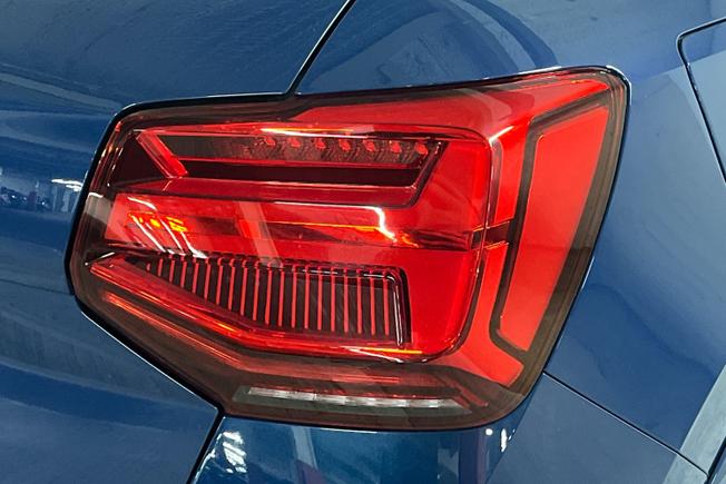 AUDI Q2 Photo 18