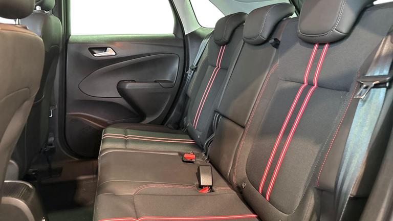 Used Vauxhall Crossland DL21HYX 4