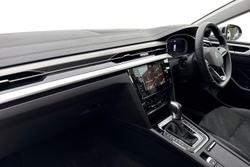 Volkswagen Arteon Photo 2