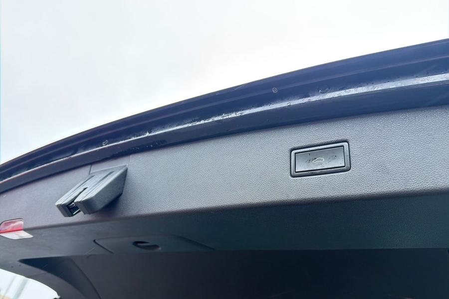 Volkswagen TIGUAN Photo autoimg-a0571307b1c3b0c7babc052179e3c67112457ed9.jpg
