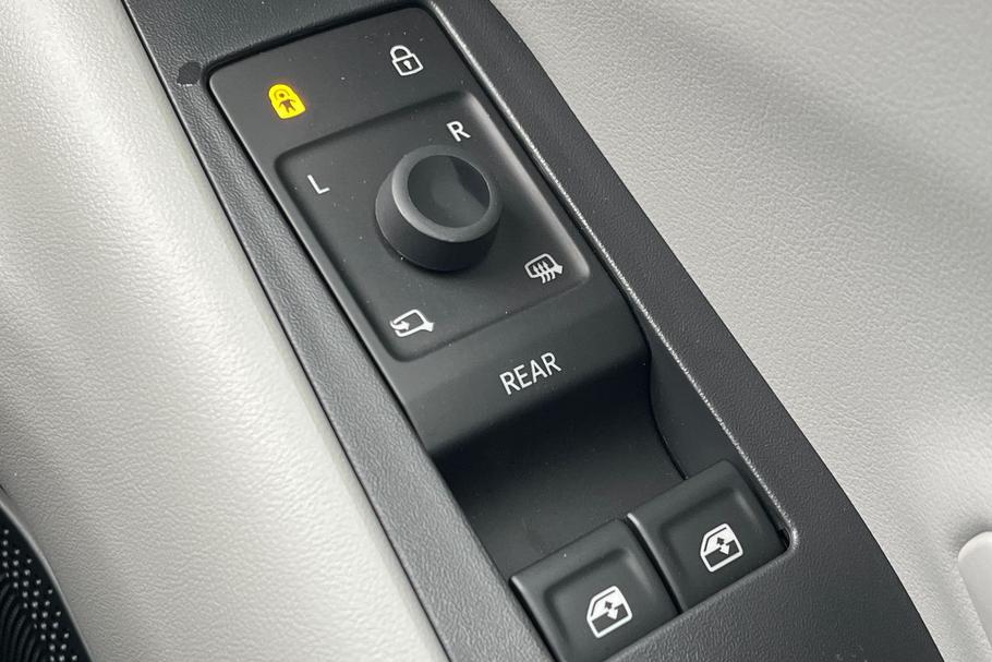 Used Ford EXPLORER 16