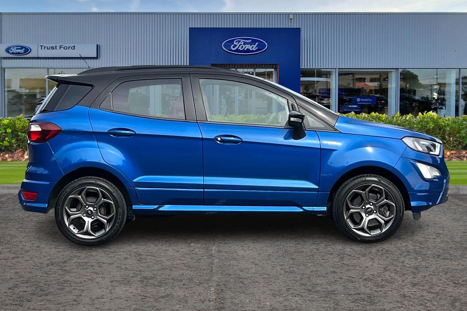 Ford EcoSport Photo 2