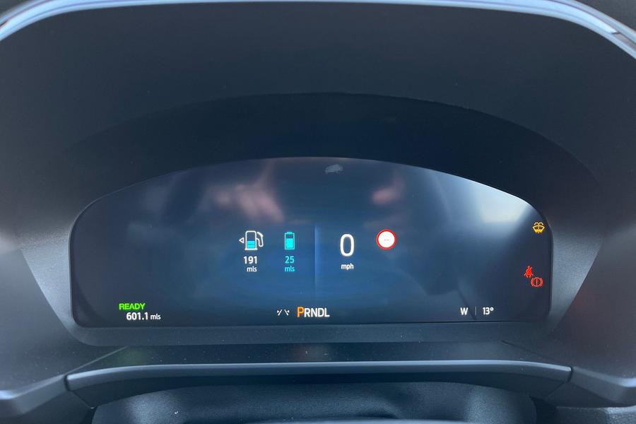 Ford KUGA Photo autoimg-a05d88d2e261cbd8554d8edd82d31a4456e2e596.jpg