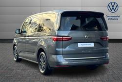 Volkswagen Multivan Photo 3