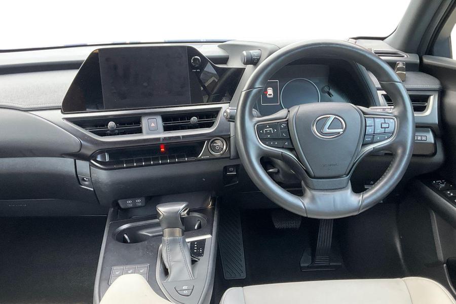 Lexus UX Photo autoimg-a0612ac5f0f1825873a84937c83e273e998ec5d9.jpg