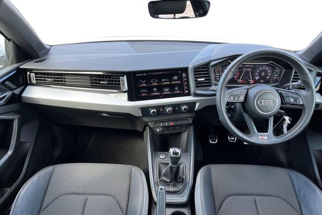 Audi A1 Photo 10