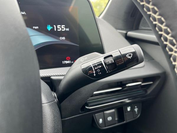 Kia EV6 Photo autoimg-a06423875724011beb3d8c5e79d1b20efb8d2346.jpg