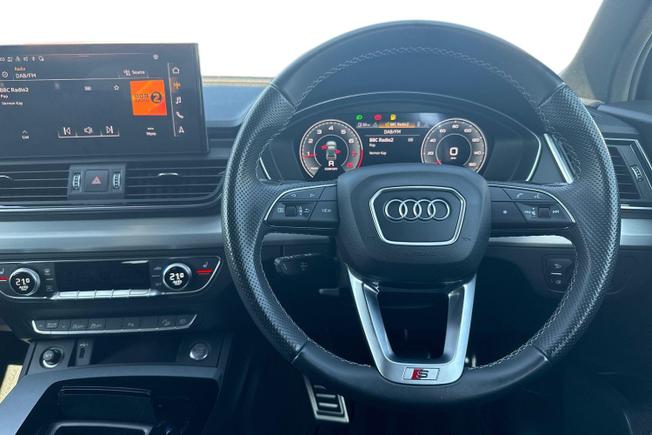 AUDI Q5 Photo 11