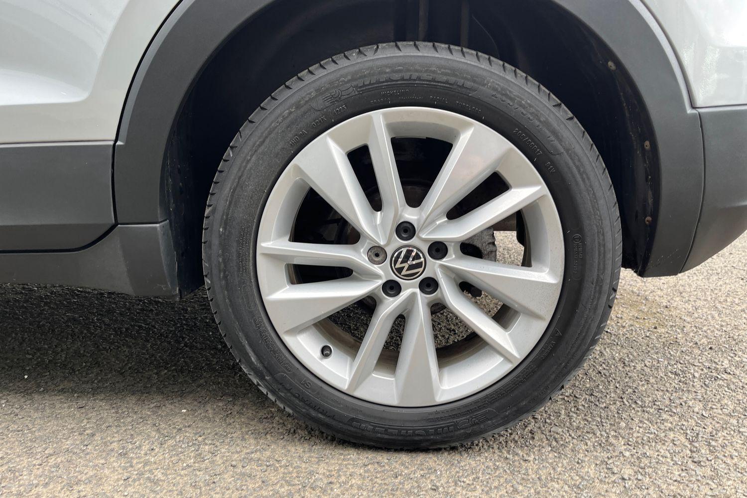 Volkswagen T-CROSS Photo 7