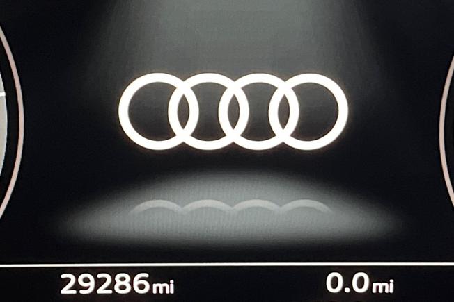 Audi A8 Photo 15