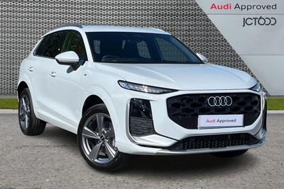 2026 AUDI Q3 1.5 e-hybrid S line SUV 5dr Petrol Plug-in Hybrid S Tronic Euro 6 (s/s) 26kWh (272 ps) at JCT600