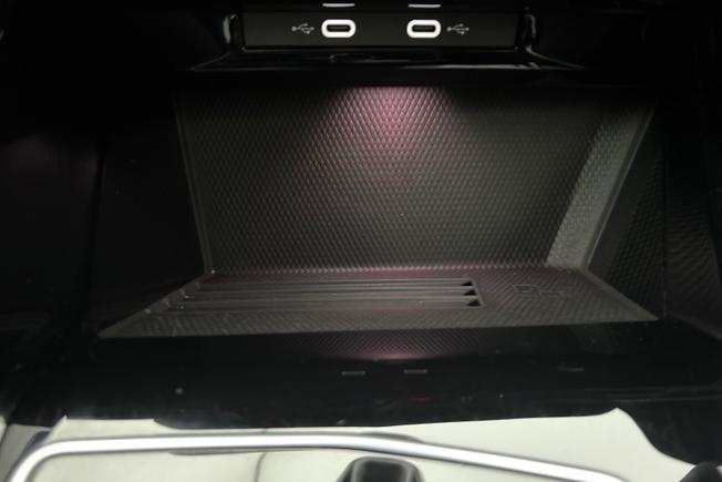 VOLKSWAGEN GOLF Photo 31