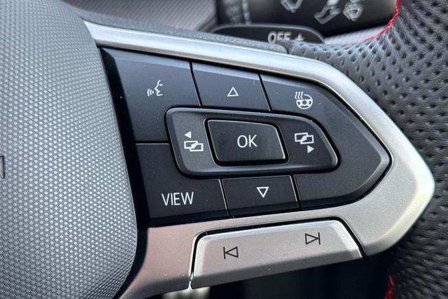 Volkswagen Golf Photo 17