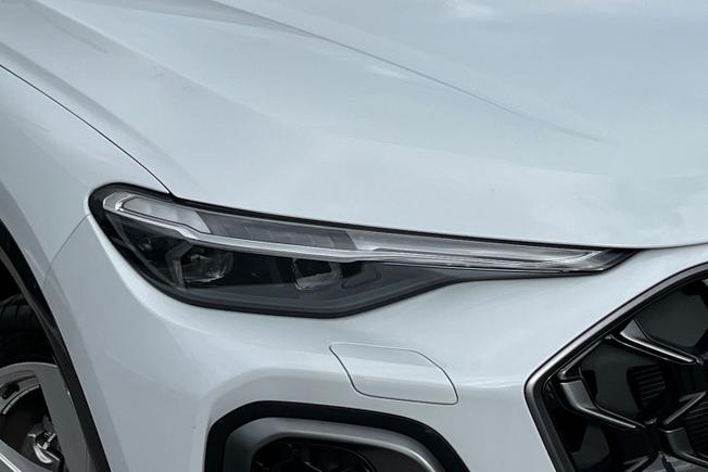 AUDI Q5 Photo 19