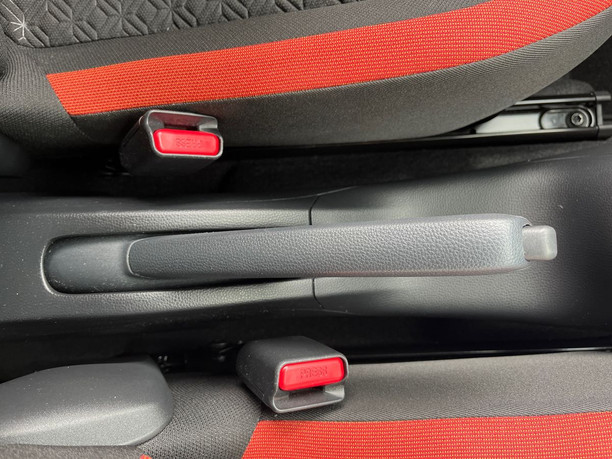 Toyota Aygo X Photo 37