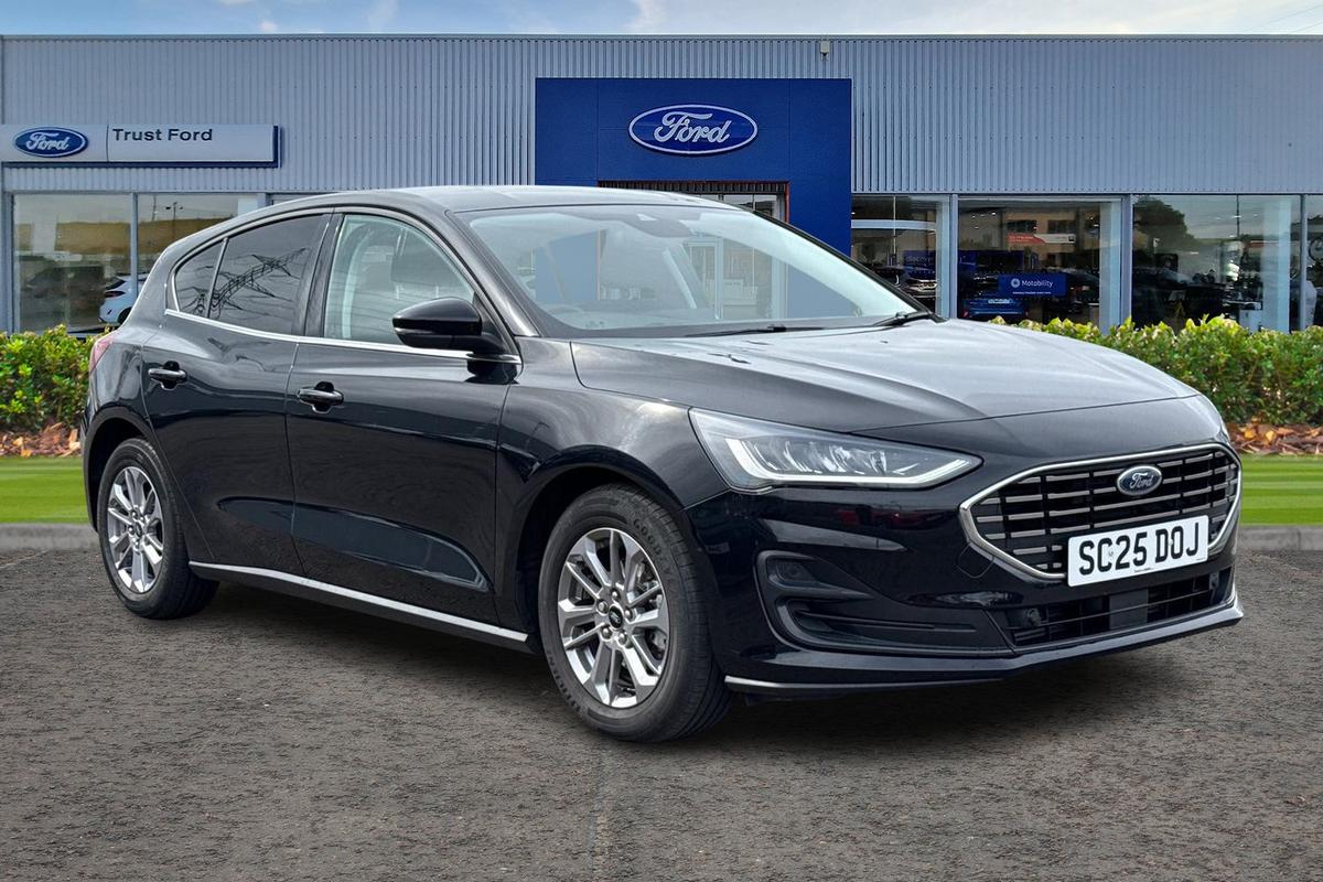 Ford Focus listing photo