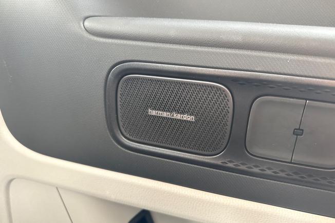 VOLKSWAGEN Id. Buzz Photo 49