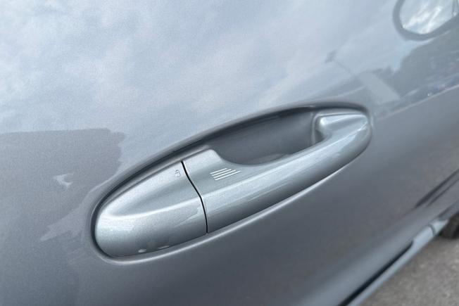 FORD Puma Photo 34