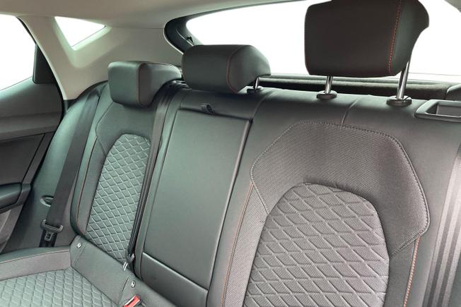 SEAT Leon Photo 9